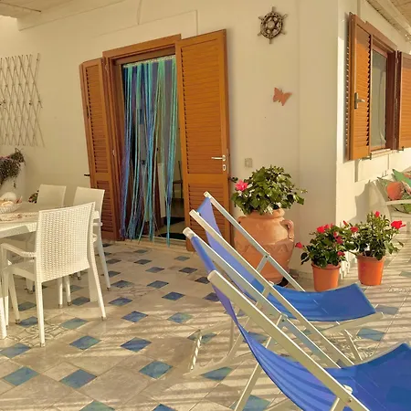 Ξενοδοχείο με διαμερίσματα Ponzasmeralda Le Forna Πόντσα